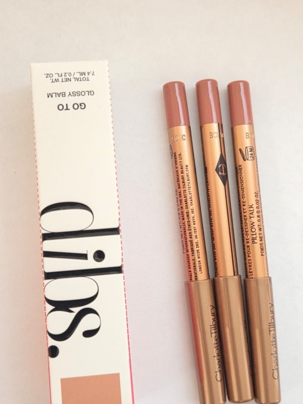Charlotte Tilbury Pillow Talk Lip Cheat x3 + DIBS Kiss Me Quick Glossy Balm Bund